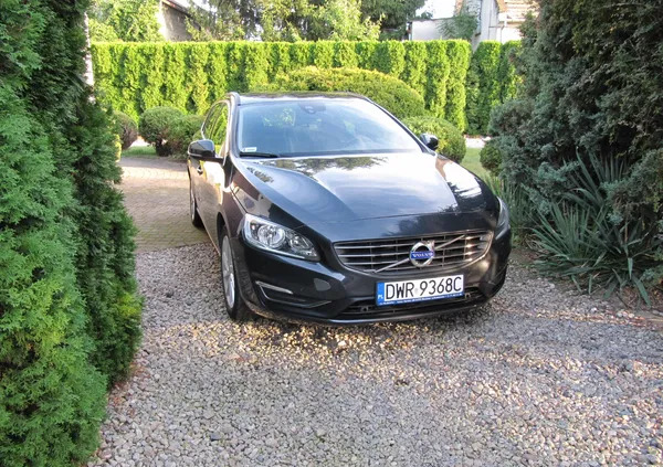 volvo Volvo V60 cena 53900 przebieg: 76000, rok produkcji 2016 z Siechnice